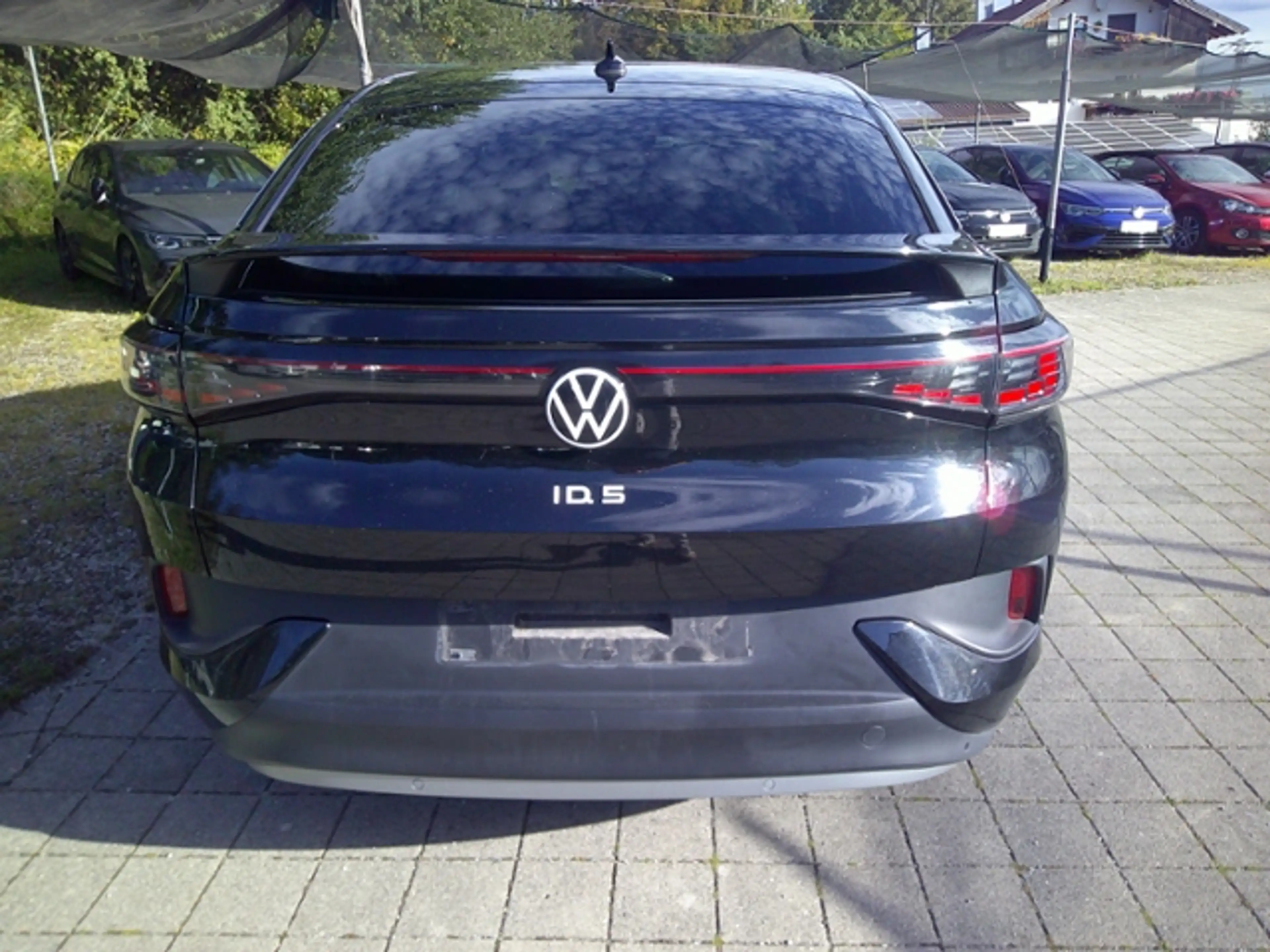 Volkswagen ID.5 Pro Performance 150 kW*Matrix-LED*AHK*Navi*Wärmep — photo 5
