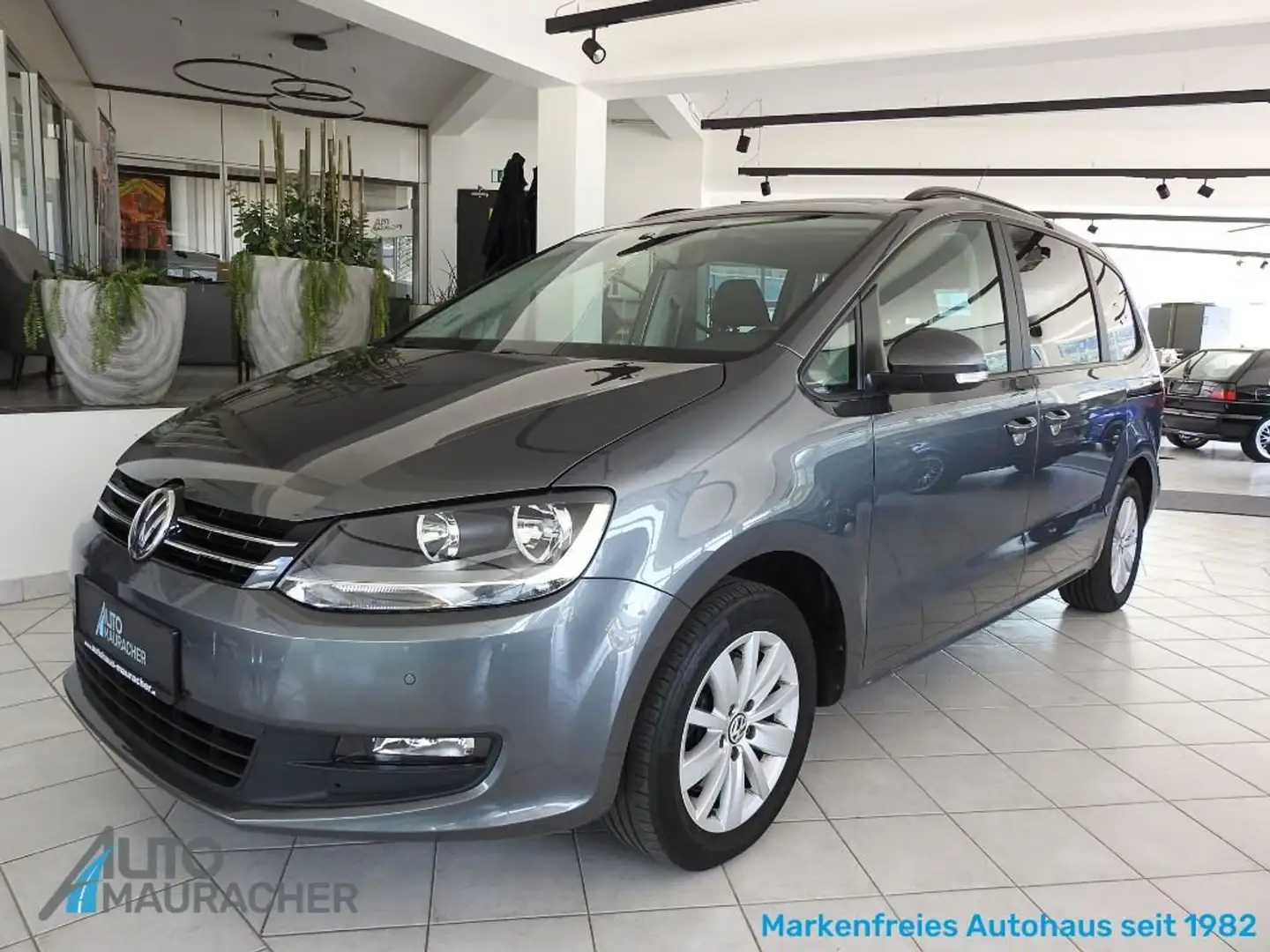 Volkswagen Sharan 2.0 TDI BMT Comfortline 4Motion*NAVI*PDC* Grau - 1