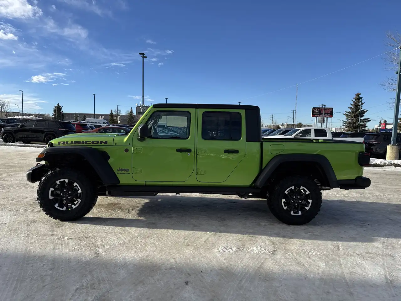 Jeep Gladiator photo Jeep Gladiator