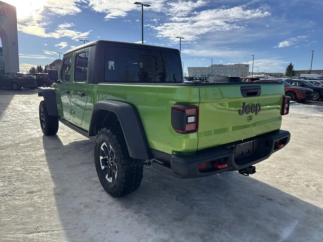 Jeep Gladiator photo Jeep Gladiator
