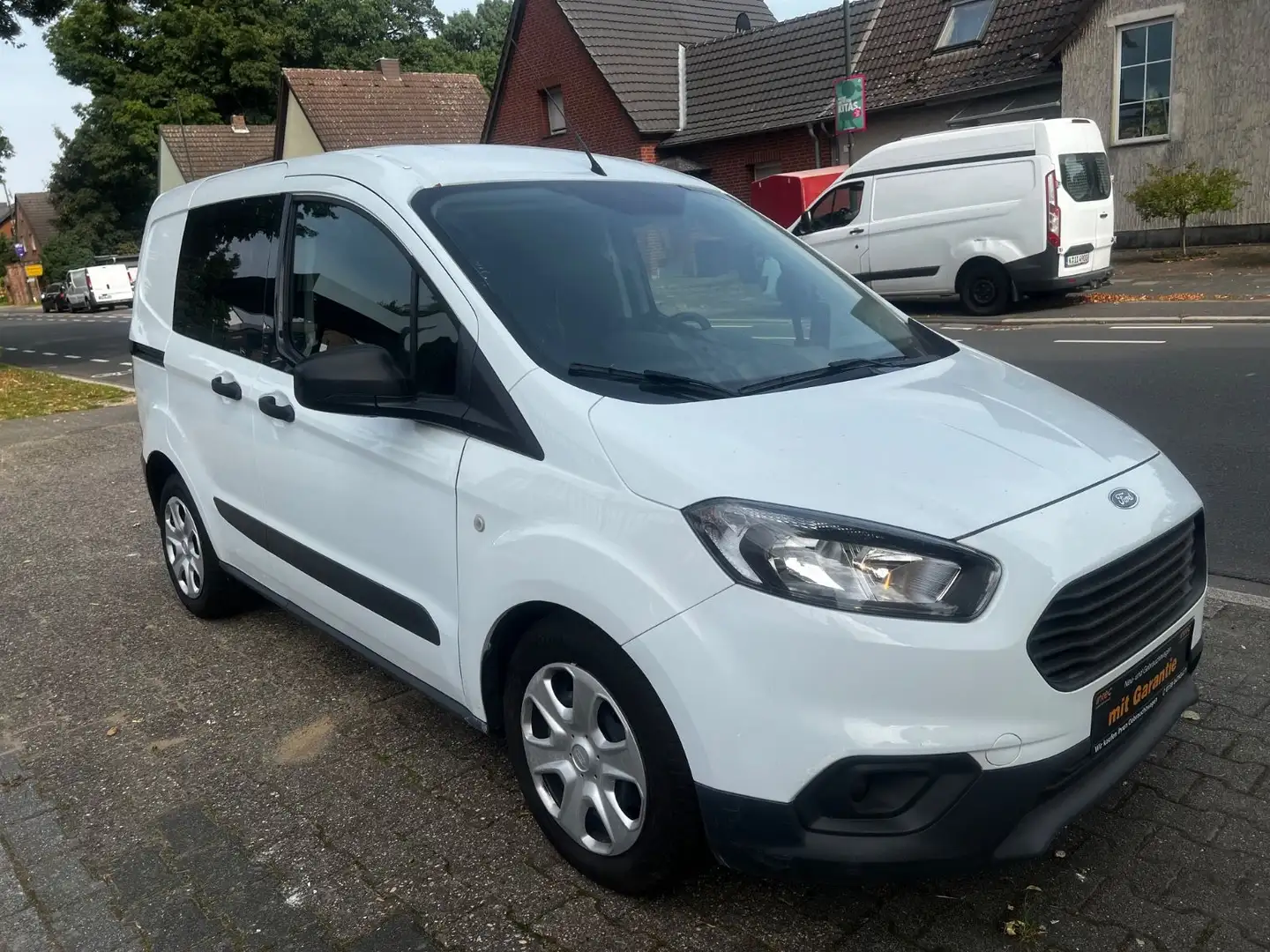Ford Transit Courier 1.5 TDCI Trend 1.HD/PDC/NAVI/TÜV Fehér - 1
