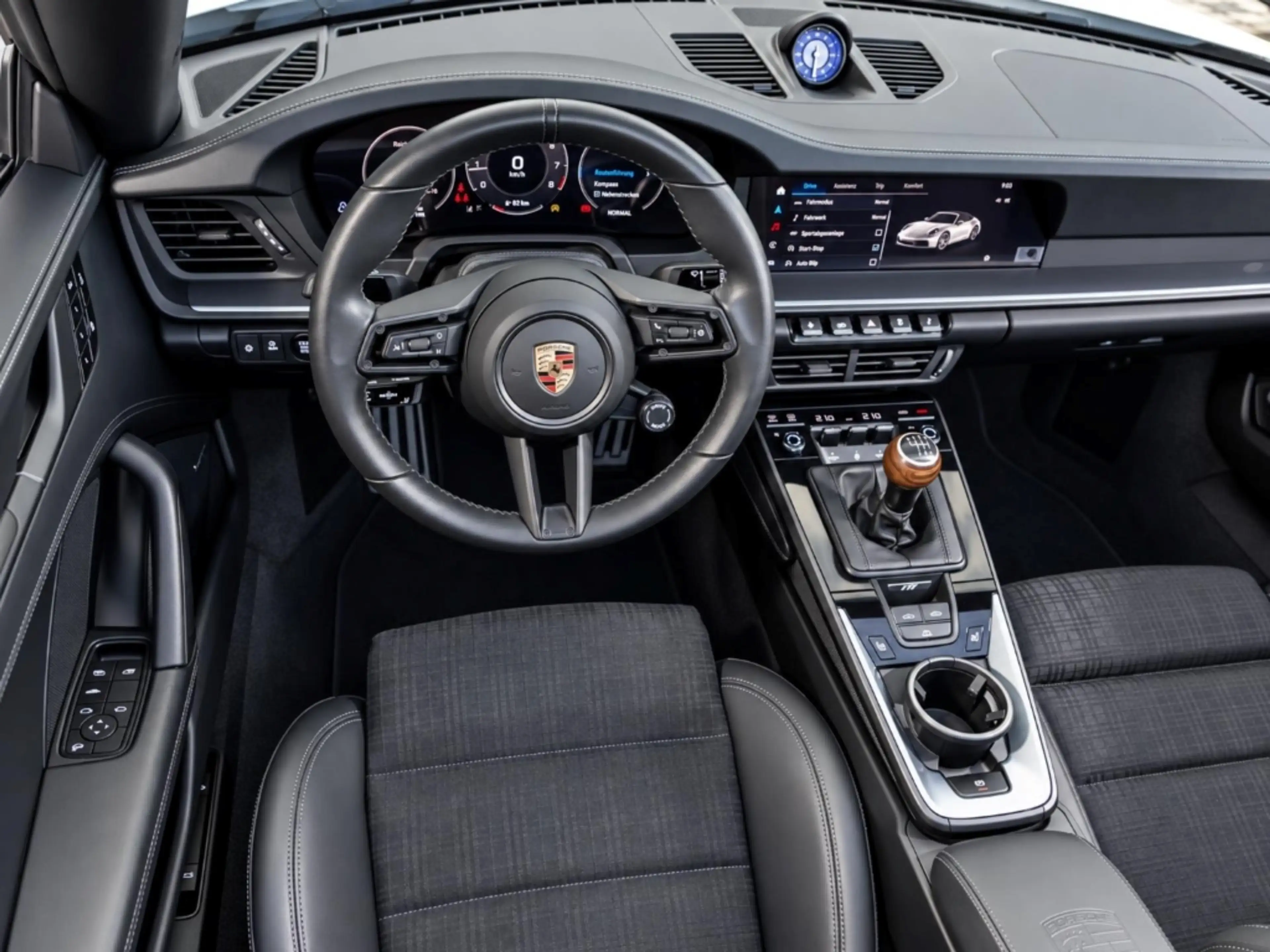 Porsche 992 -2 (911) Carrera T Cabriolet — photo 13