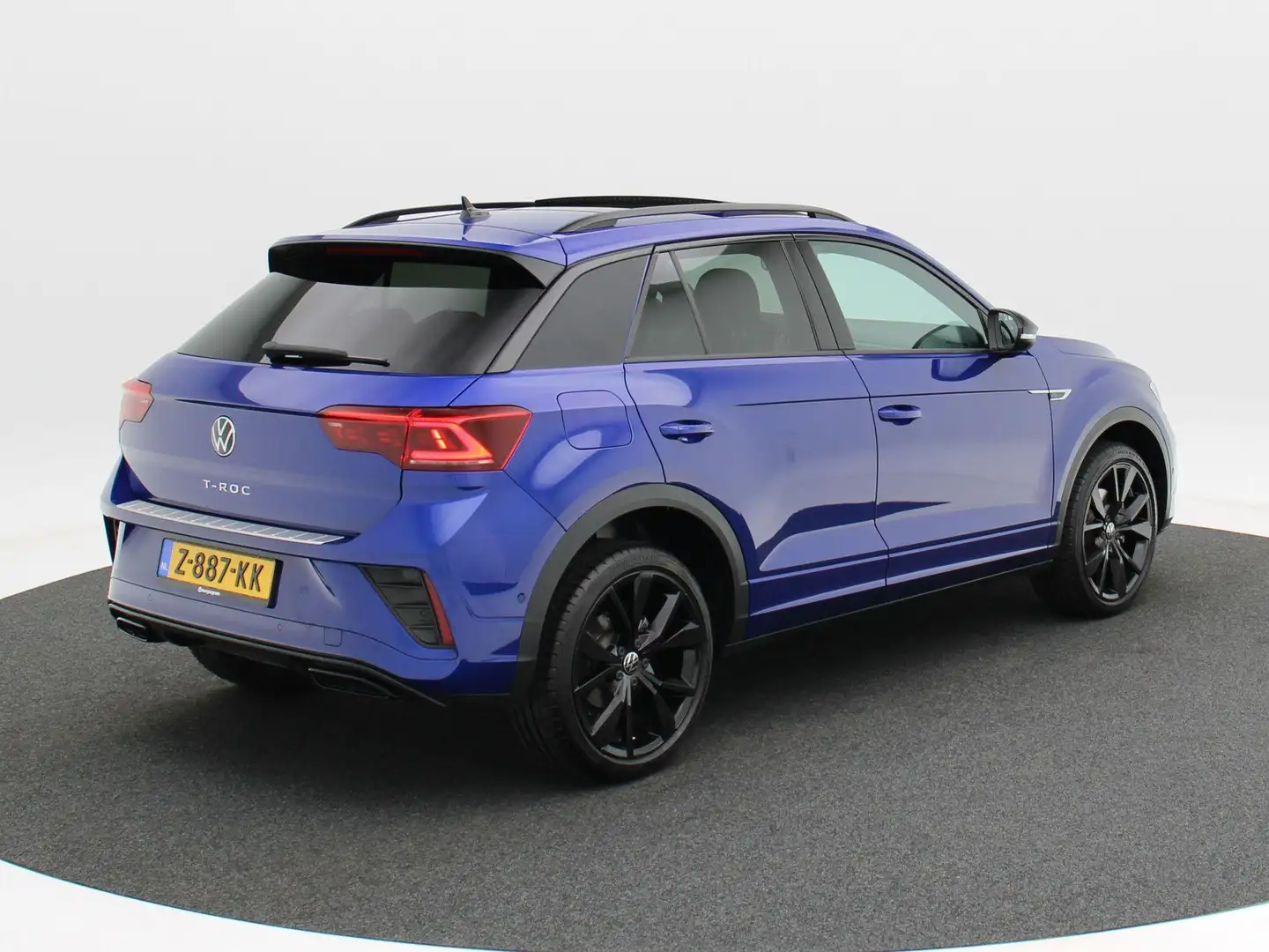 Volkswagen T-Roc 1.5 TSi 150 Pk Automaat R-Line | Adaptive Cruise | Blauw - 2