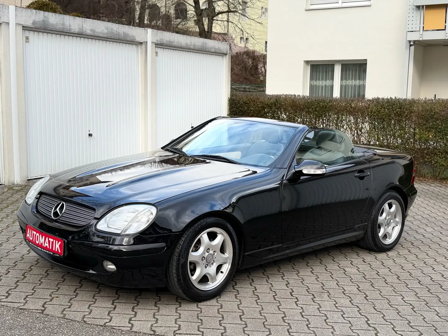Mercedes-Benz SLK 200 1.HAND-WENİG KİLOMETER-TÜV/AU NEU Schwarz - 2