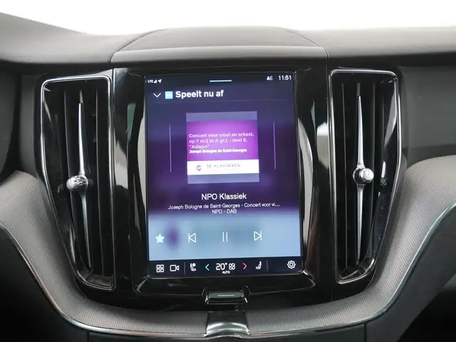 Volvo XC60 view 14