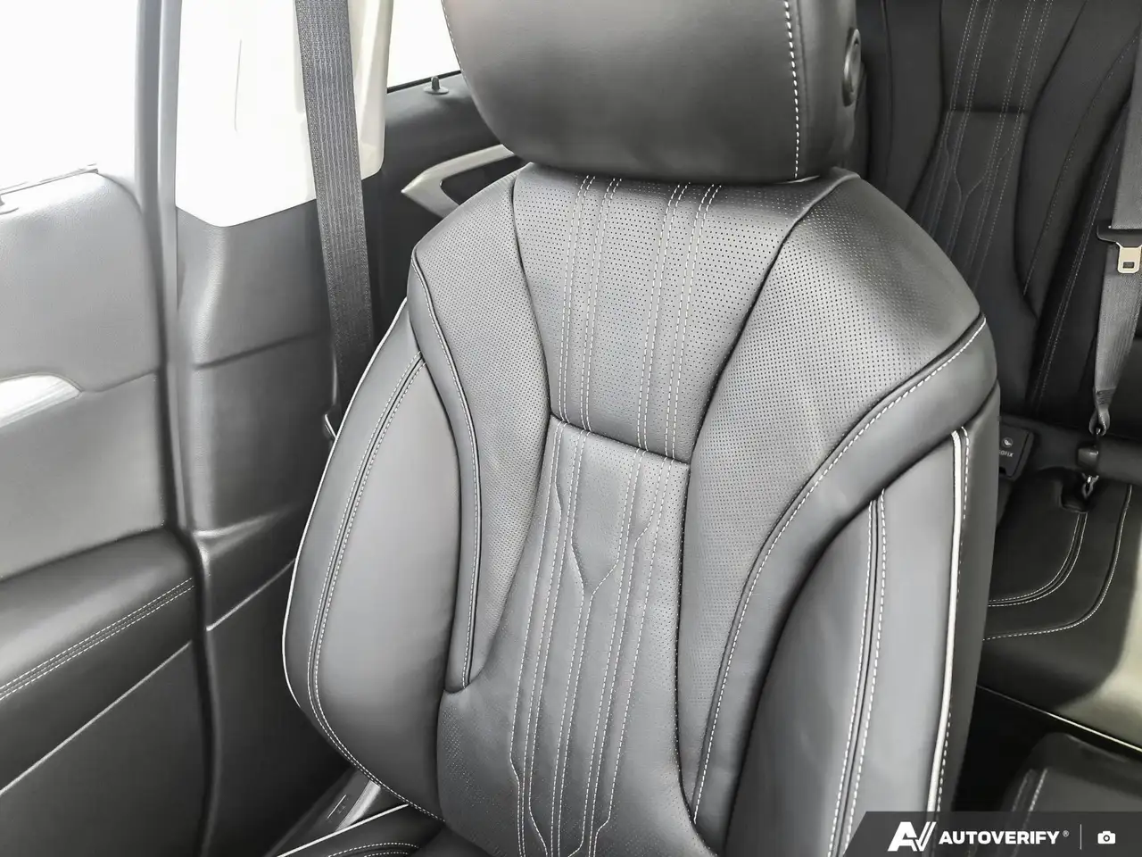 Buick Envision снимка Buick Envision