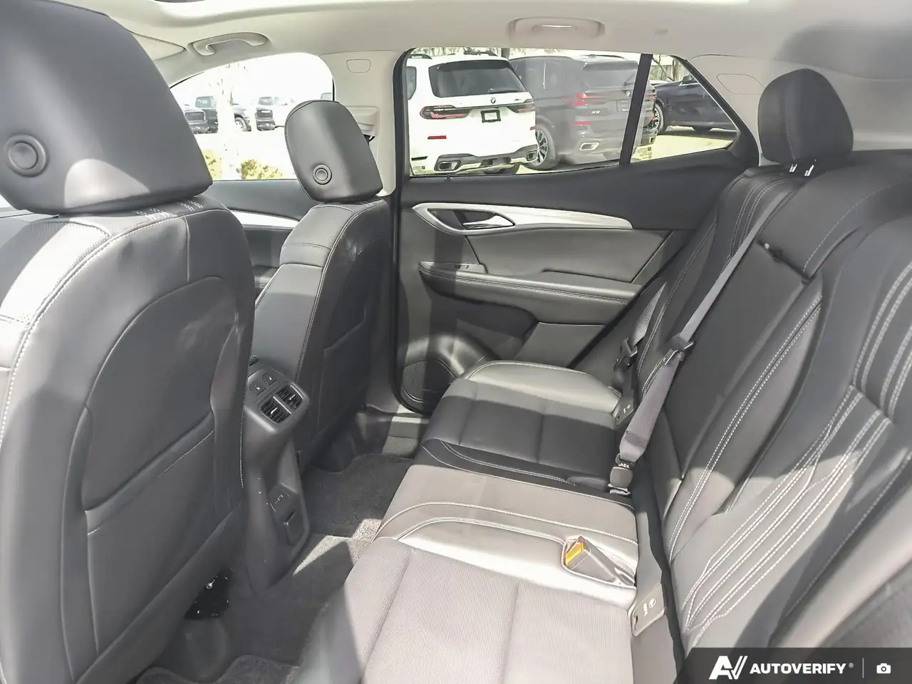Buick Envision снимка Buick Envision
