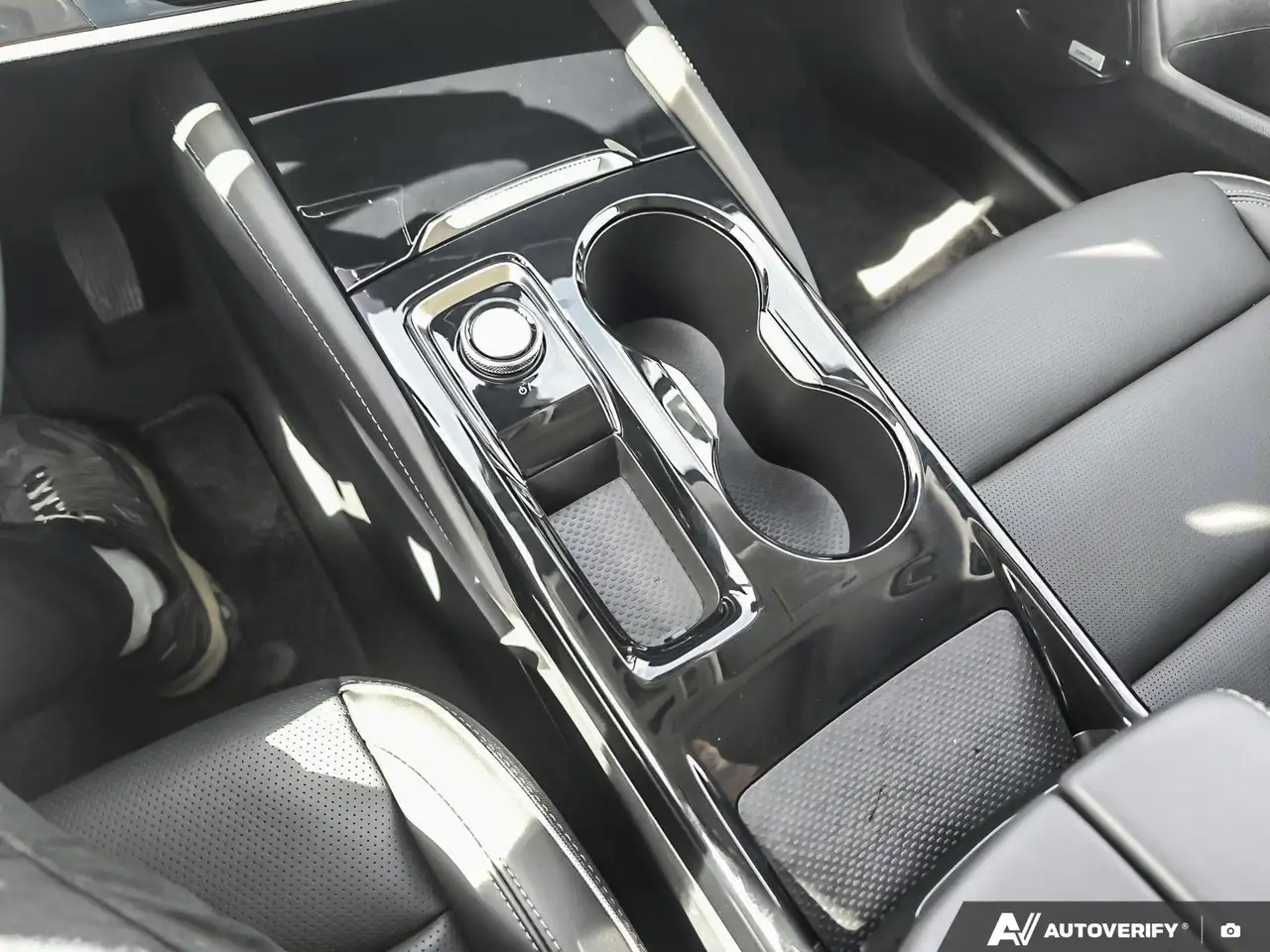 Buick Envision снимка Buick Envision