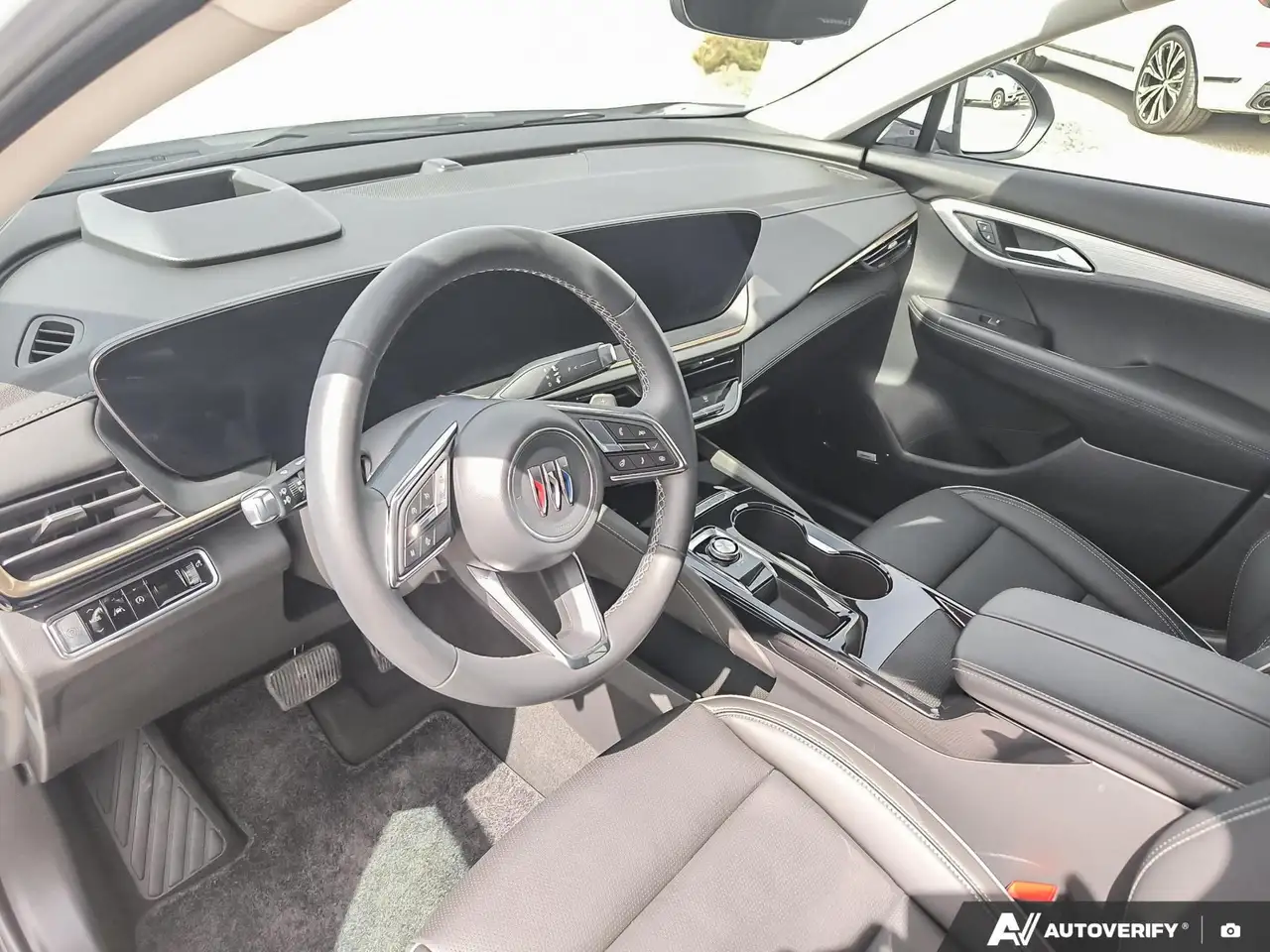 Buick Envision снимка Buick Envision