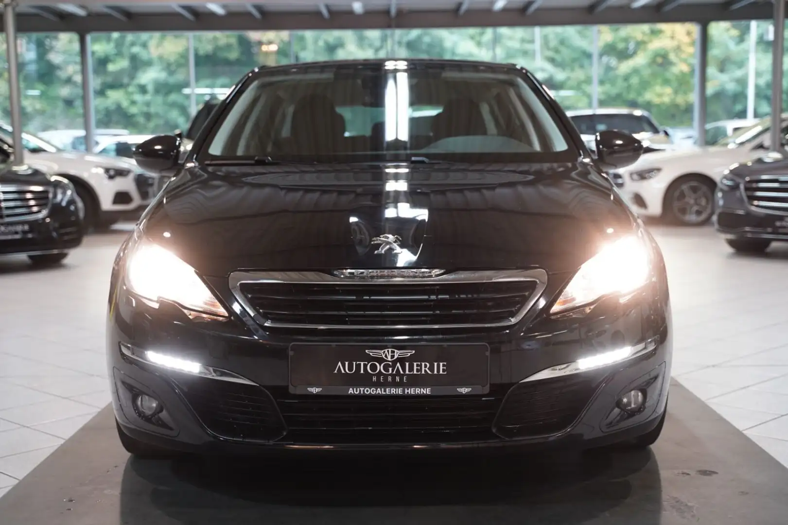 Peugeot 308 SW Active*KLIMA*PDC* Noir - 2