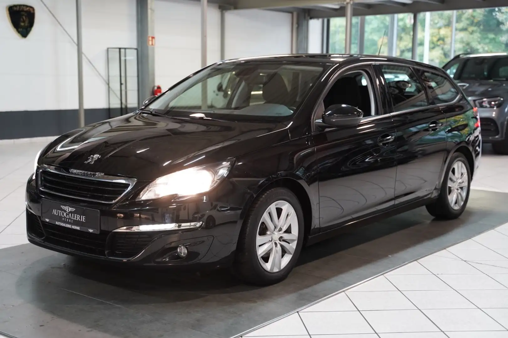 Peugeot 308 SW Active*KLIMA*PDC* Noir - 1