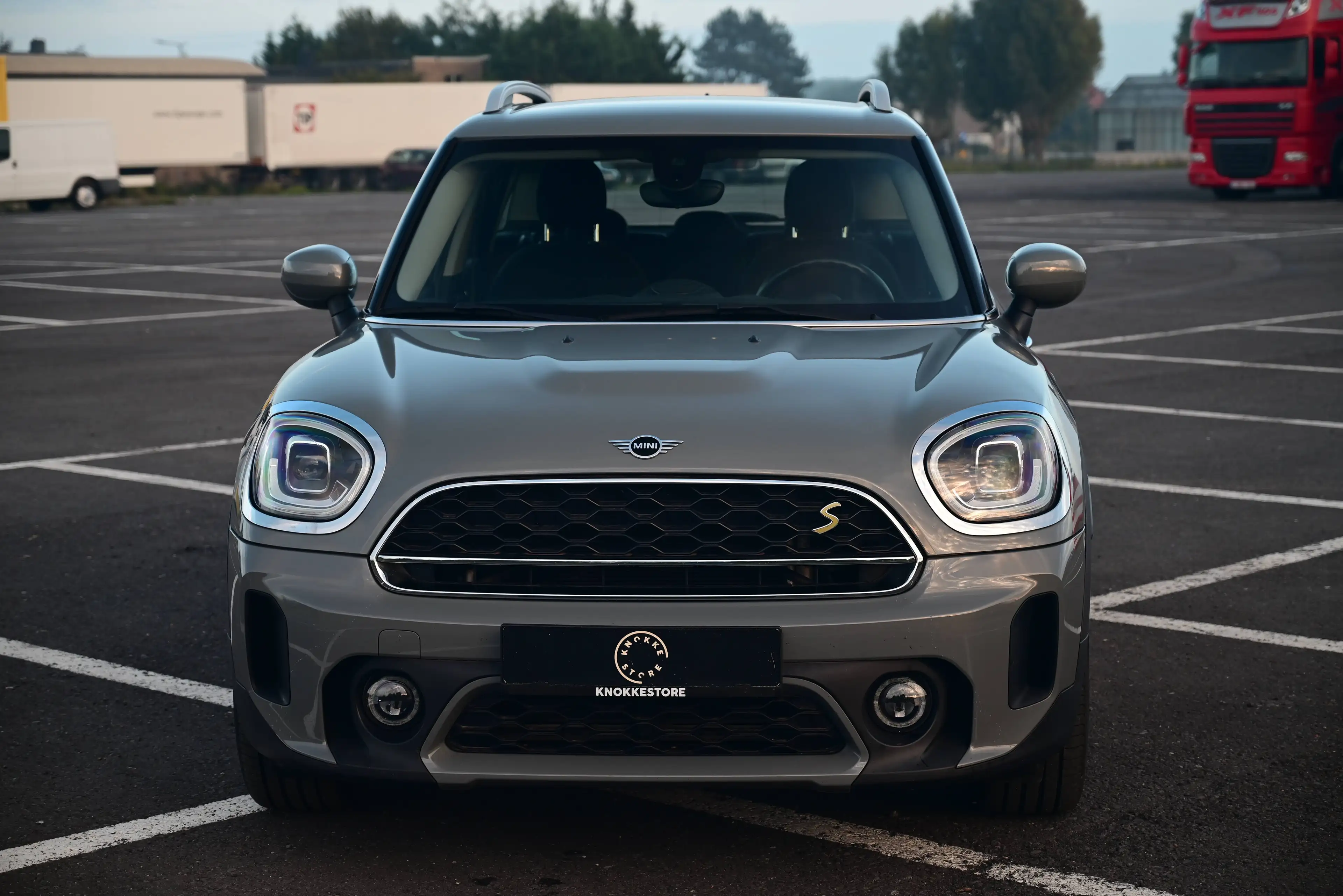 MINI Cooper SE Countryman F60 LCI ALL4 HYBRID / AUT / TOP CONDITION / MOONWALK GREY / BLACK WHEELS — photo 10