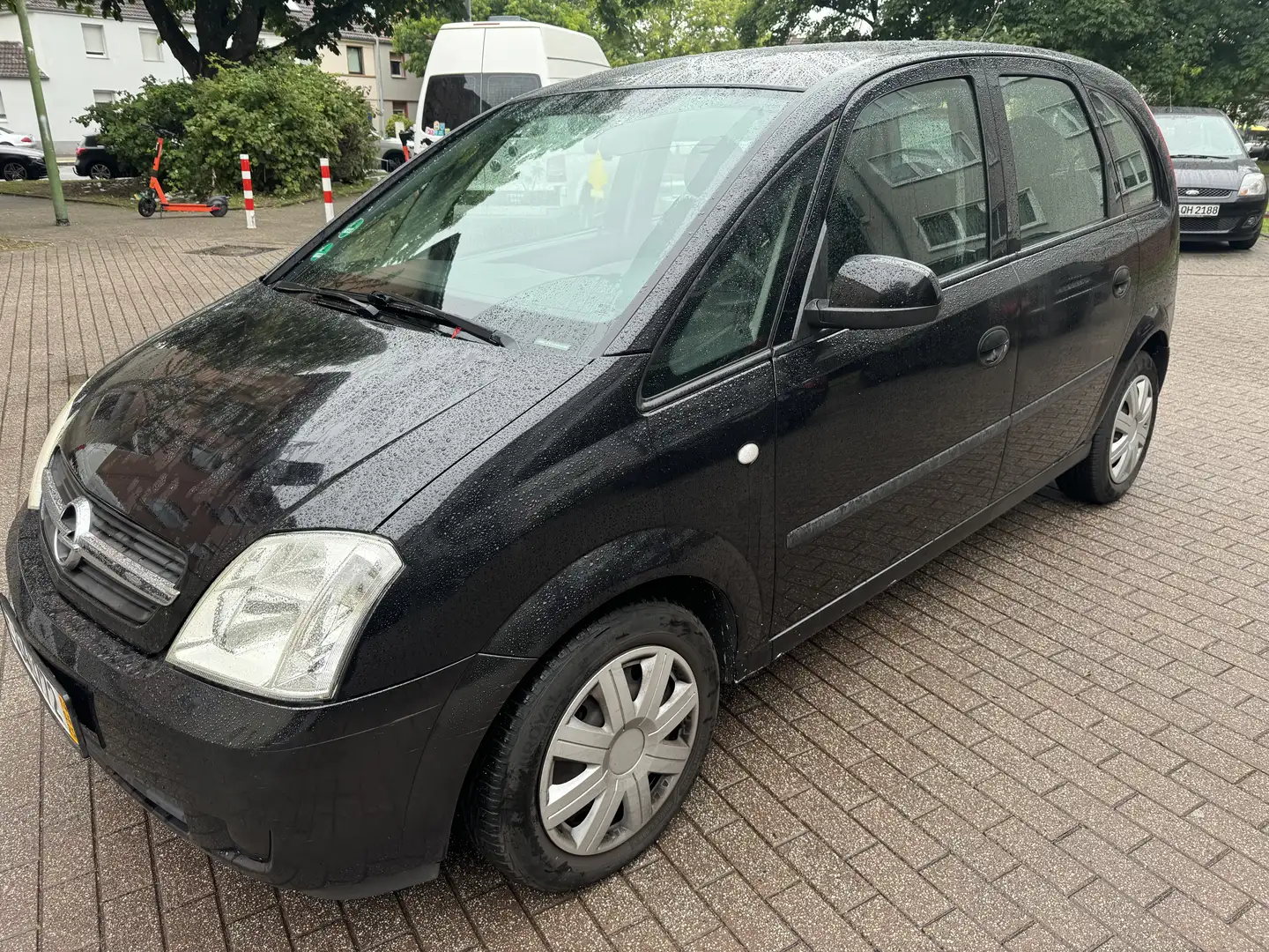 Opel Meriva 1.6 16V (Essentia) - 2