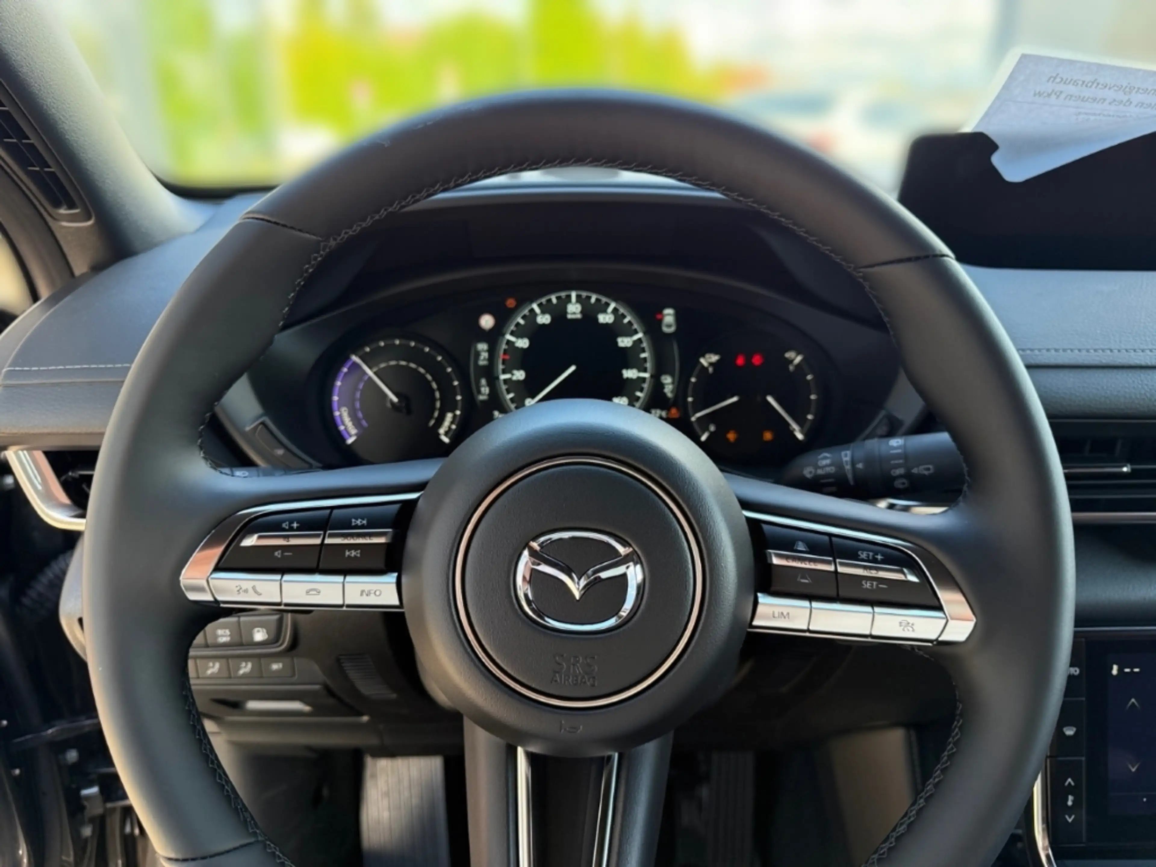Mazda MX-30 Nagisa R-EV e-SKYACTIV EU6e 170ps AT — photo 9