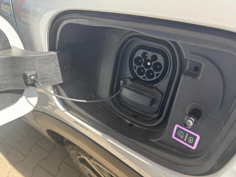 Citroen C4 X eC4 X SHINE — photo 6