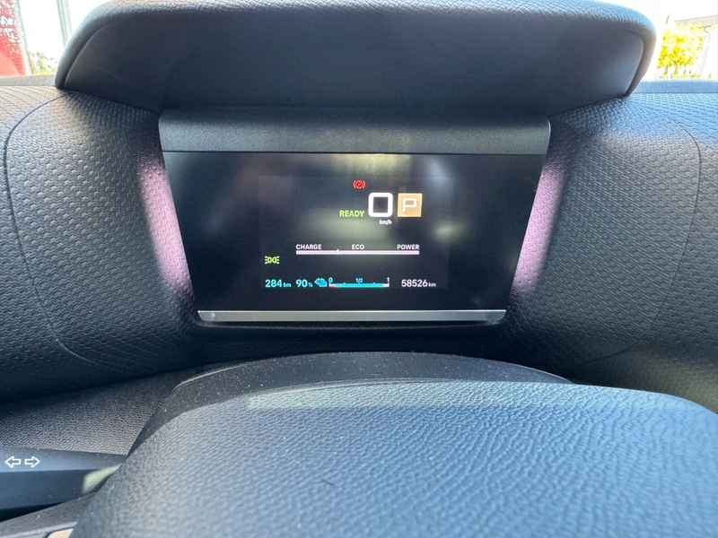 Citroen C4 X eC4 X SHINE — photo 13