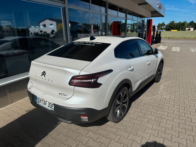 Citroen C4 X eC4 X SHINE — photo 8