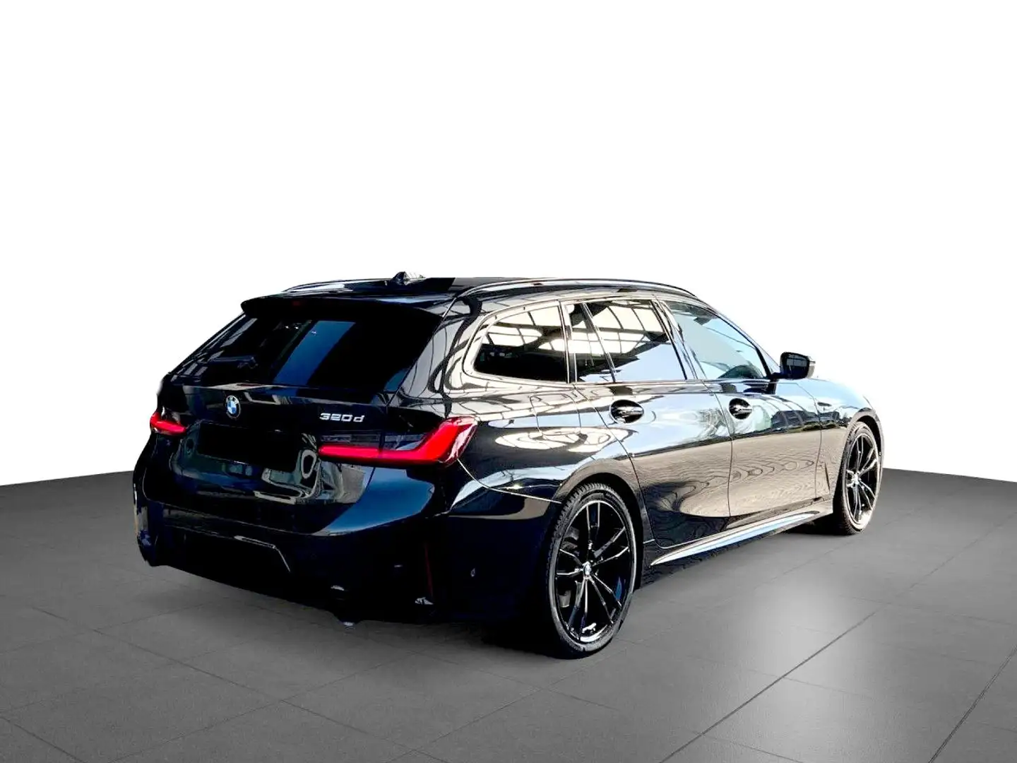 BMW 320 d Touring M Sport Schwarz - 2
