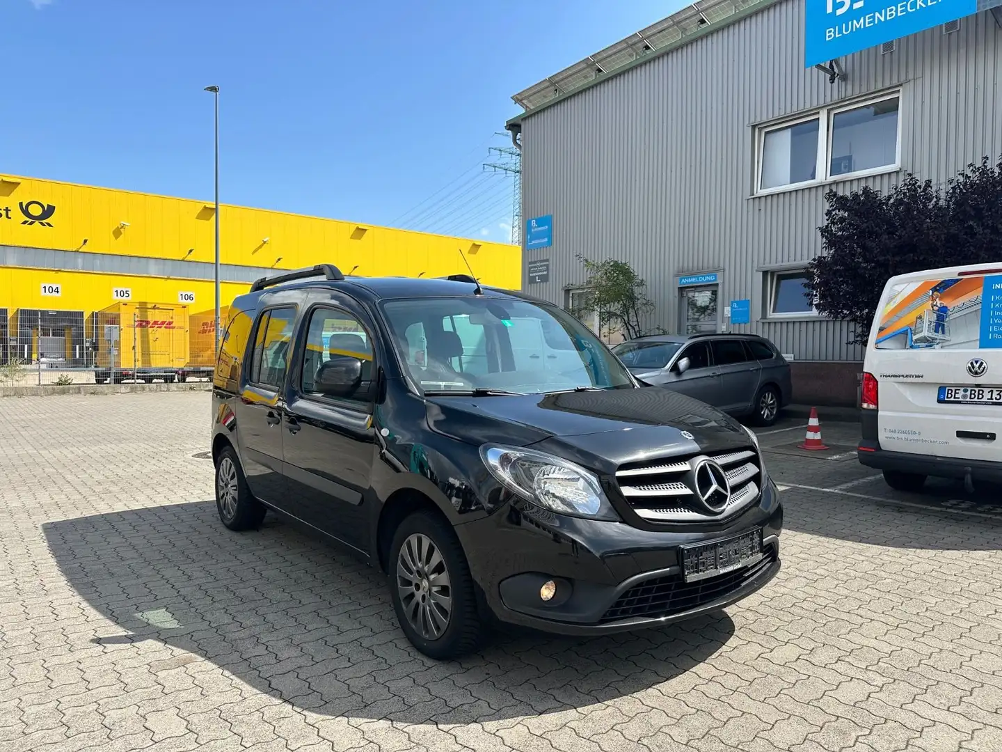 Mercedes-Benz Citan Kombi 111 CDI lang Klimaauto. Negro - 1