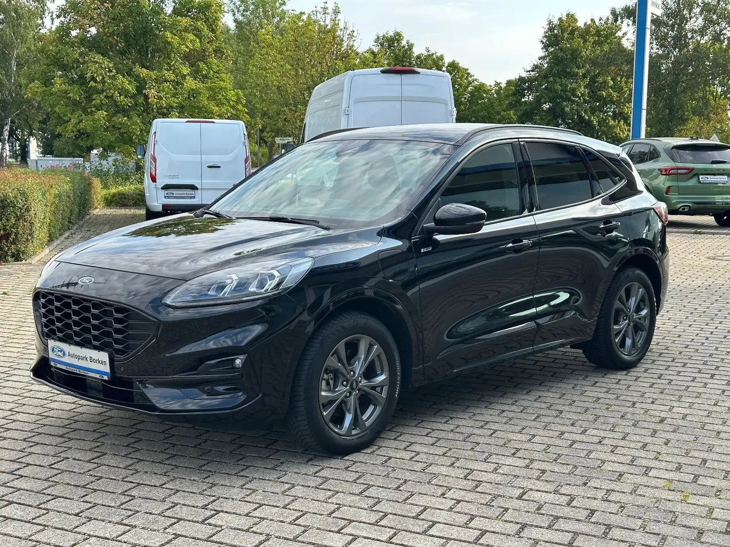 Ford Kuga Plug-In Hybrid ST-Line X Head-Up Winter Pak Noir - 1