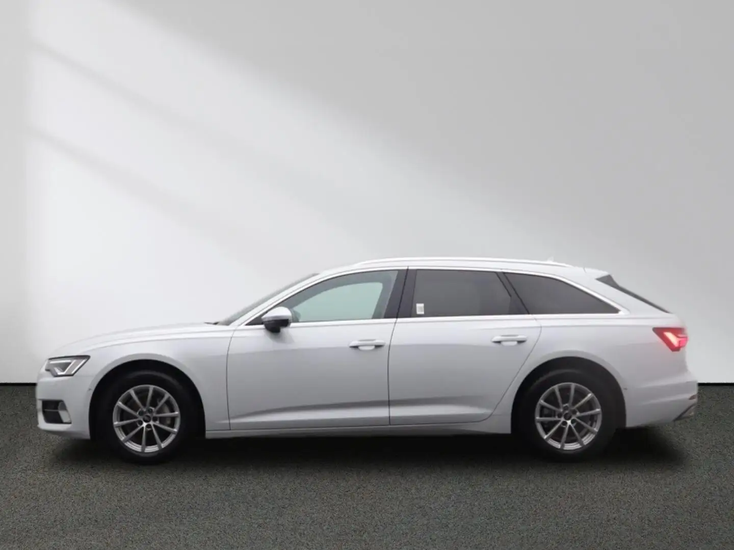 Audi A6 Avant Sport 40 TDI advanced quattro MMI AHK Weiß - 2