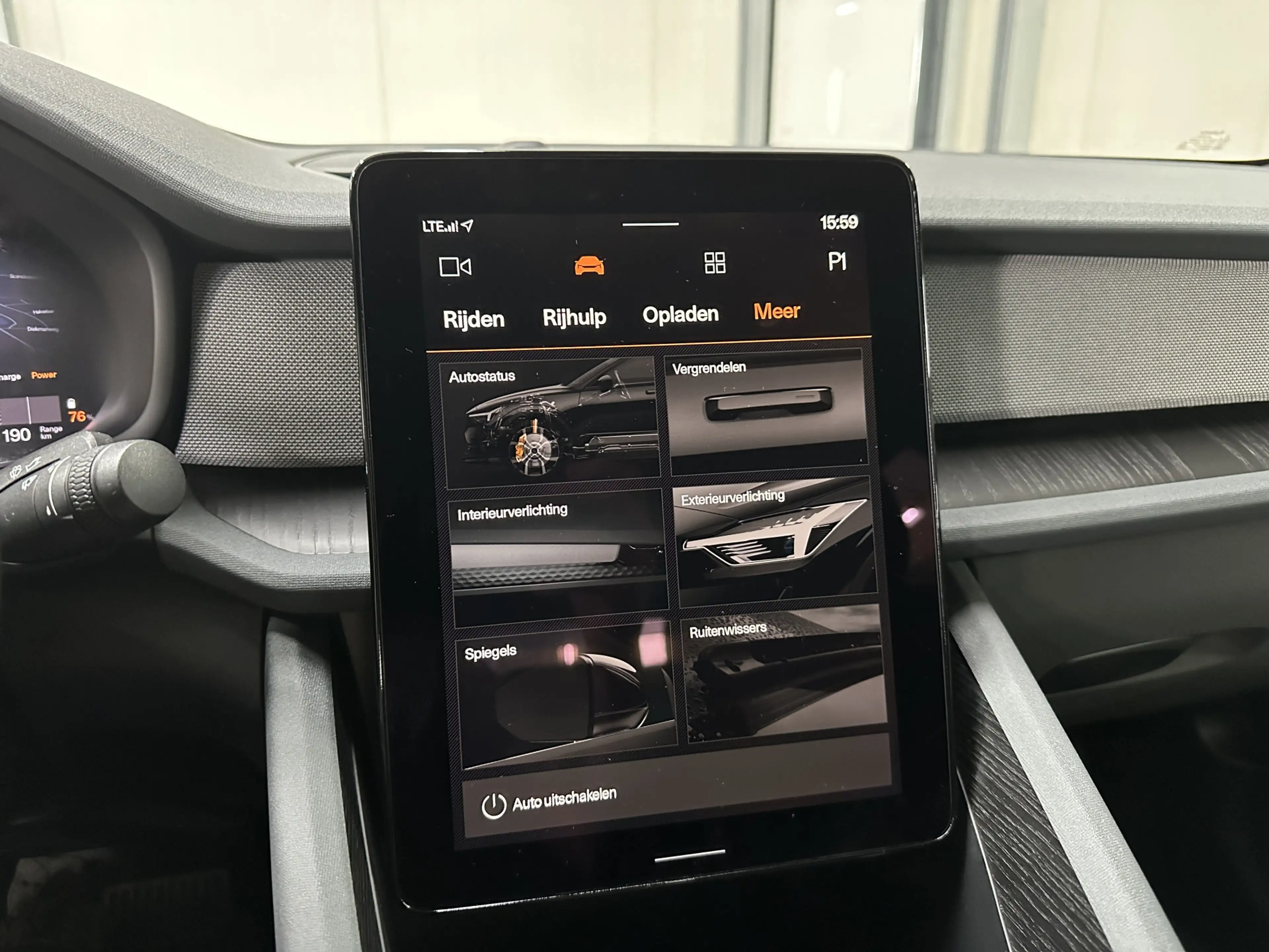 Polestar 2 Standard Range Single Motor 63kWh — photo 21