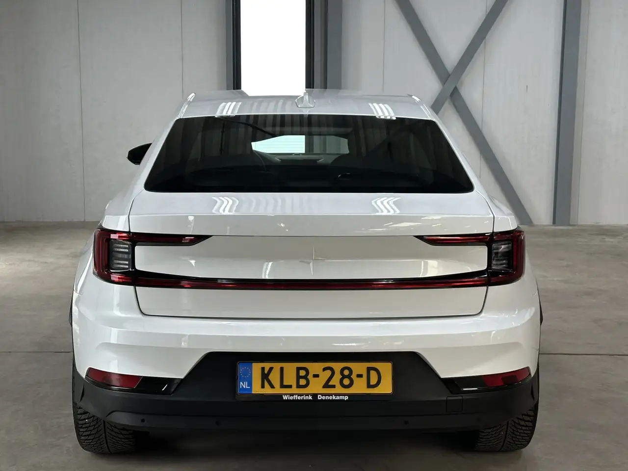 Polestar 2 2023
