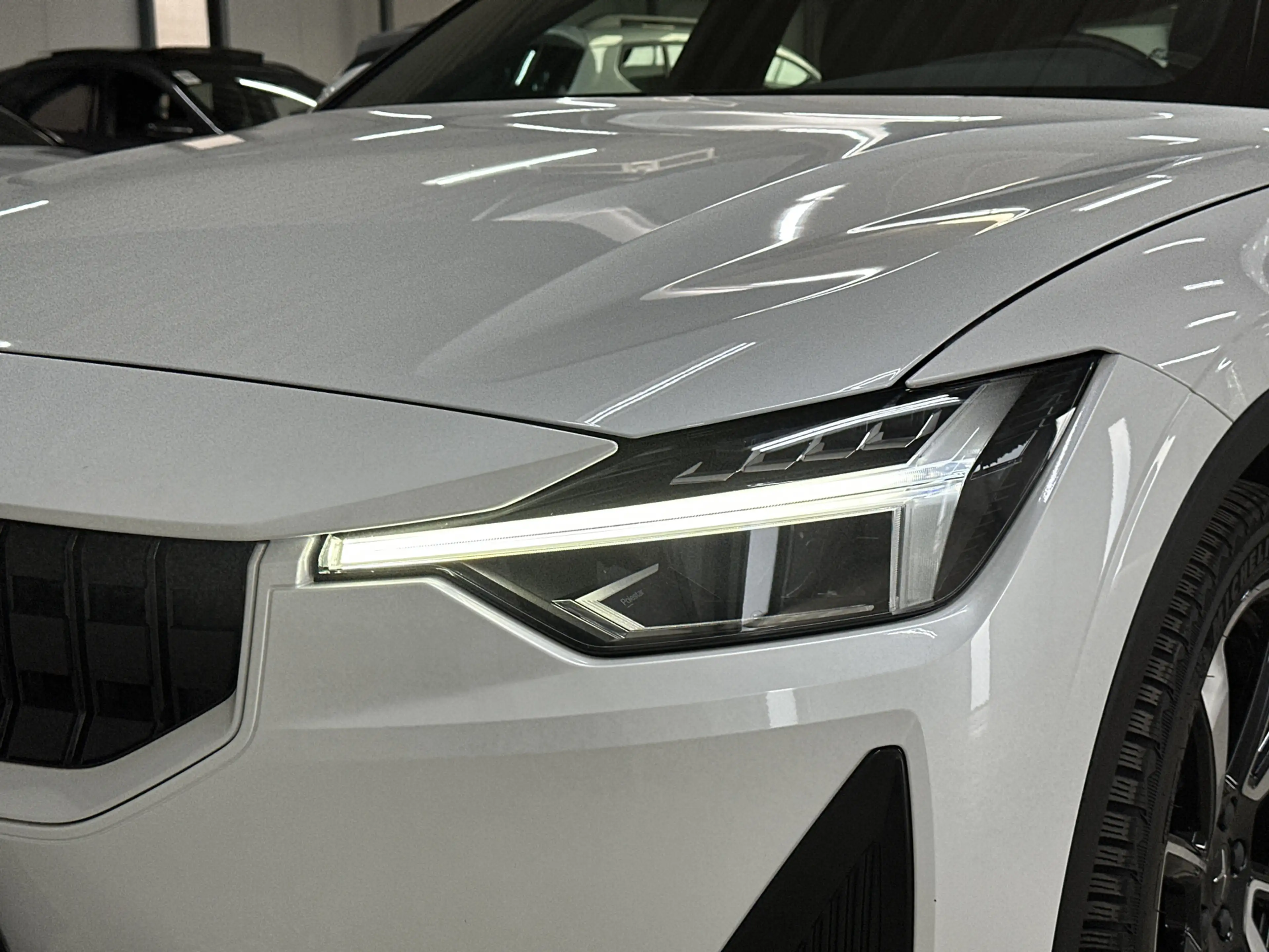 Polestar 2 Standard Range Single Motor 63kWh — photo 30
