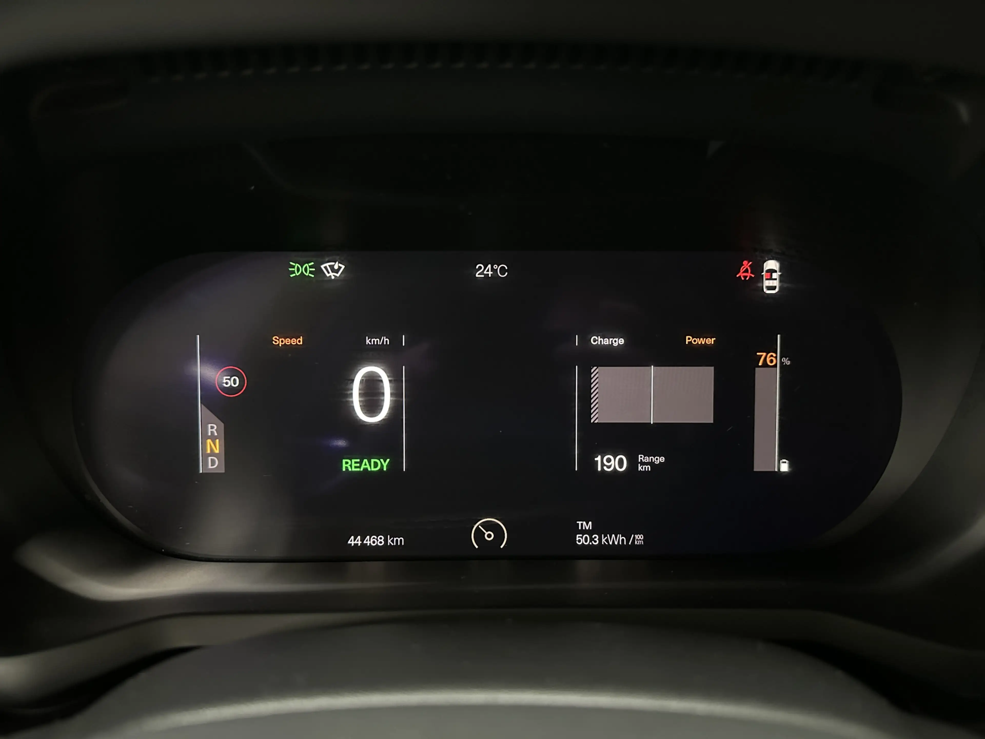 Polestar 2 Standard Range Single Motor 63kWh — photo 12
