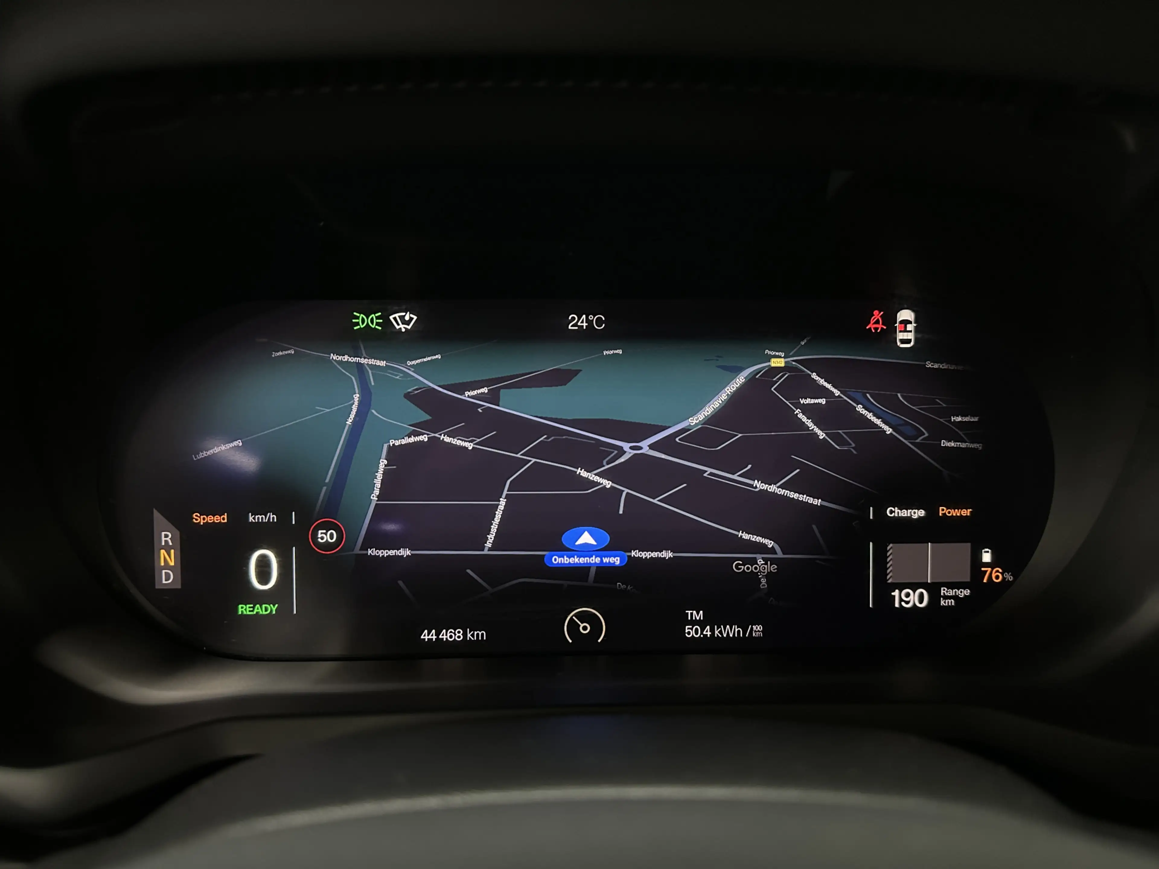 Polestar 2 Standard Range Single Motor 63kWh — photo 13