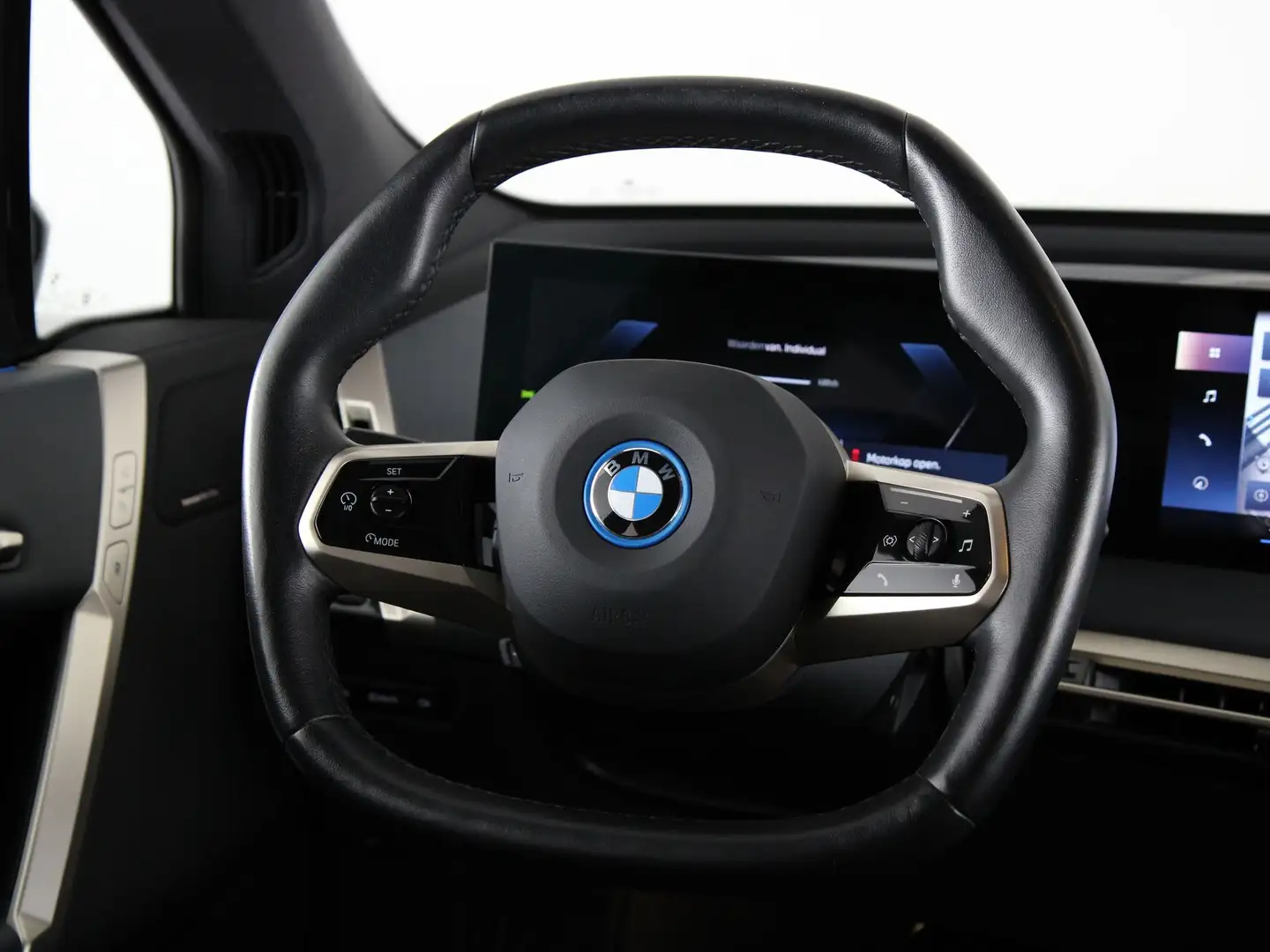 BMW iX xDrive50 Harman Kardon, Adaptief onderstel met luc Noir - 2