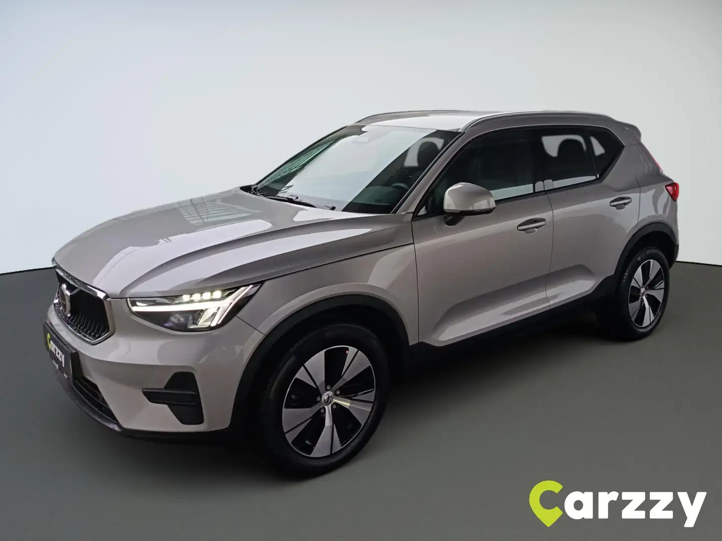 Volvo XC40 B3(P) CORE AT7 FWD - 1