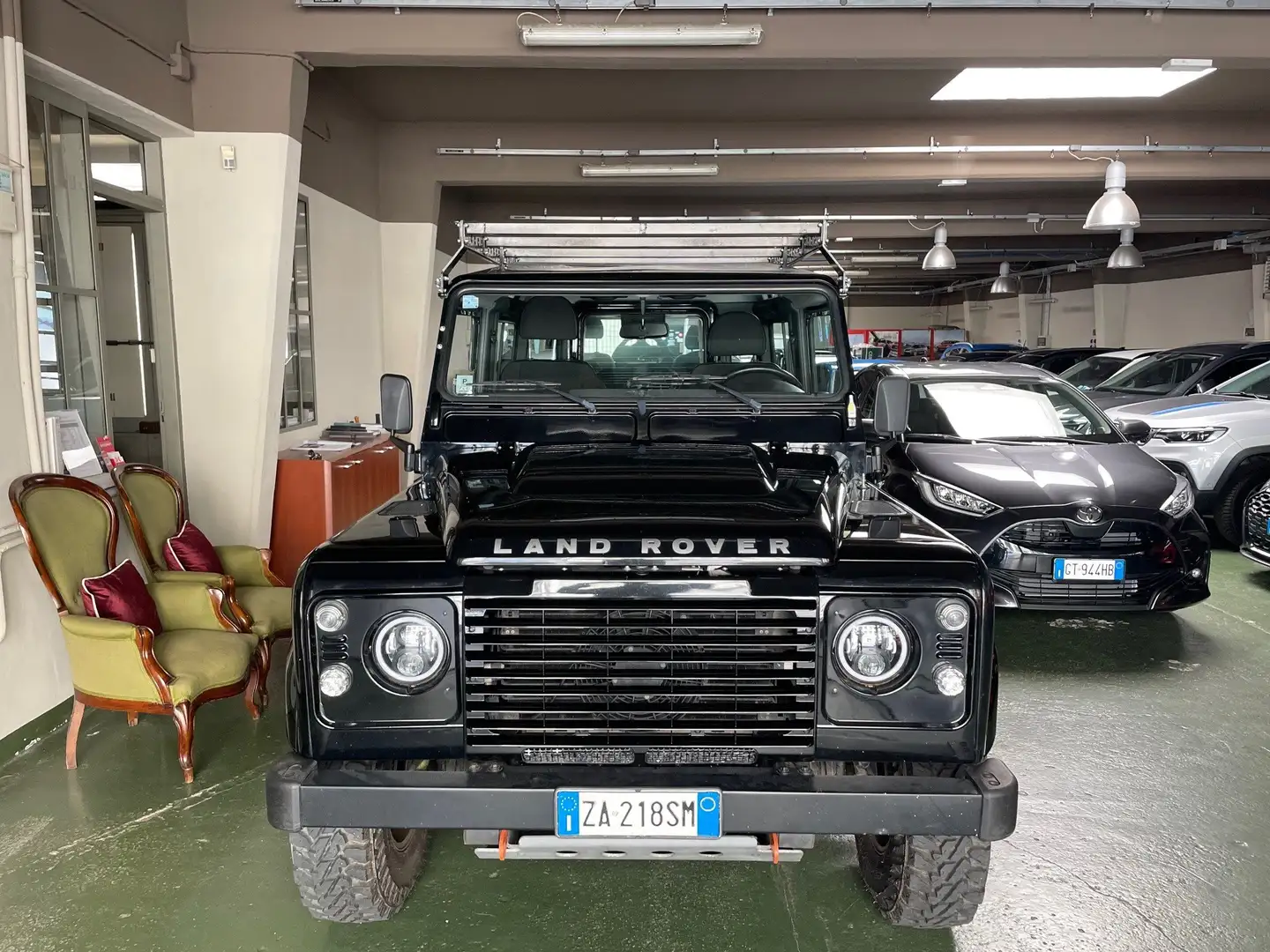 Land Rover Defender 90 2.4 td4 S VETTURA  Neopatentati ok Negro - 2