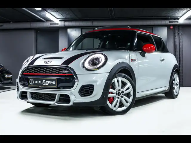 MINI John Cooper Works 3-TÜRER AUTO°CHILI°PANO°HK°KEYLESS°NAVI°XL