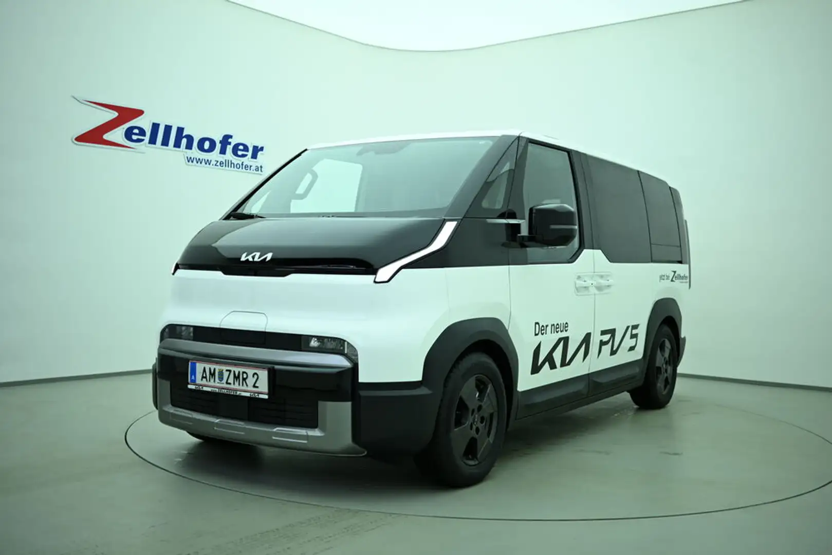 Kia Passenger Earth P1 Білий - 1