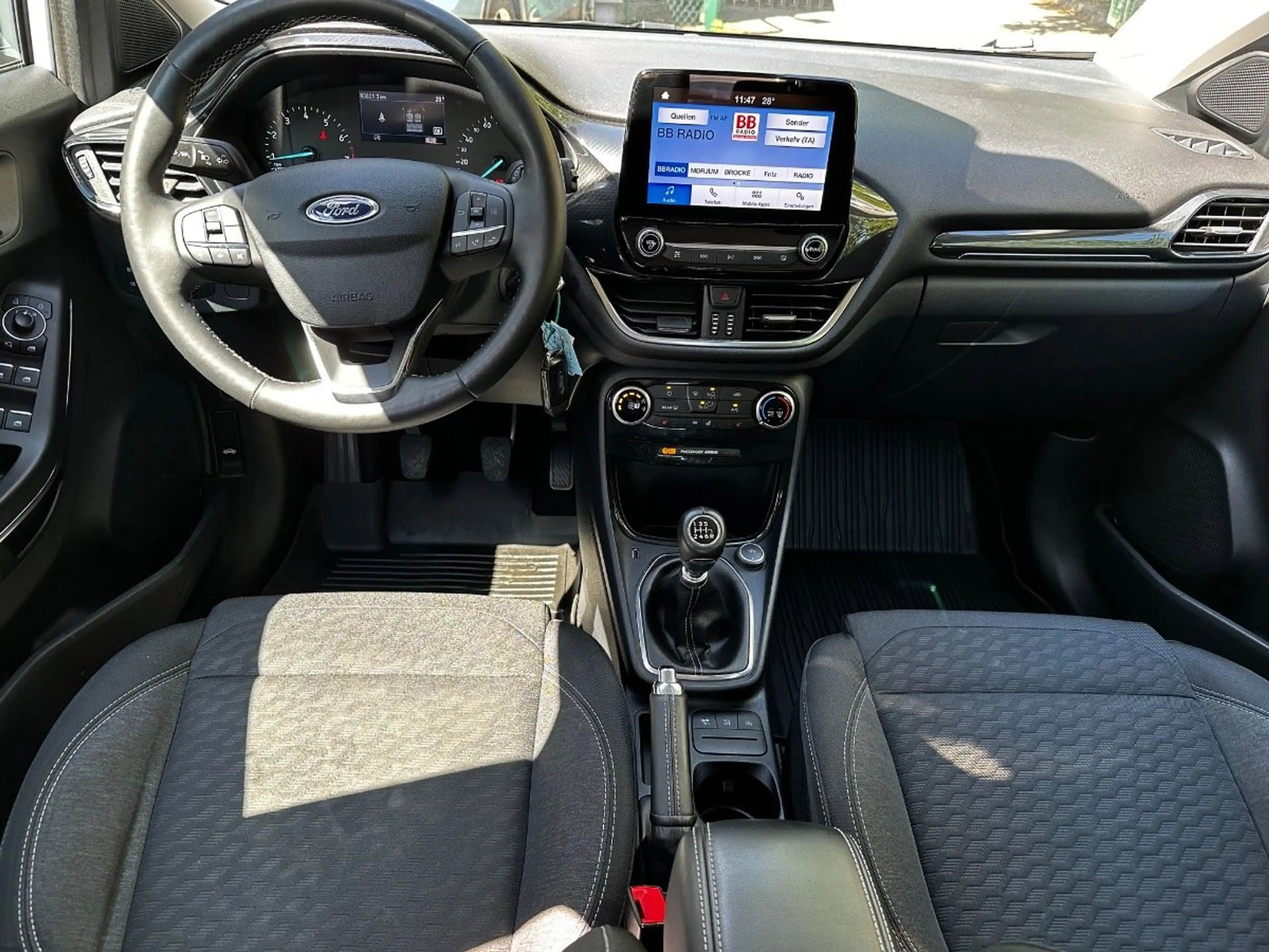 Ford Puma TITANIUM DES 1.0L MHEV LED*PDC*TEMPOMAT — photo 10