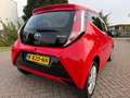 Toyota Aygo 1.0 VVT-i x Rood - thumbnail 6