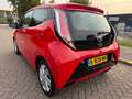 Toyota Aygo 1.0 VVT-i x Rood - thumbnail 16