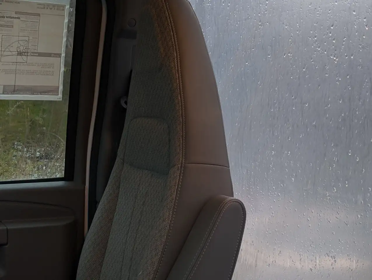 GMC Savana снимка GMC Savana