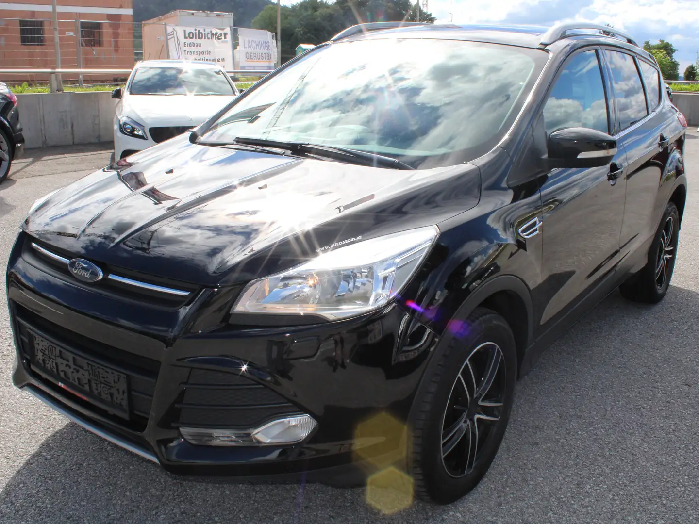 Ford Kuga Trend Schwarz - 2