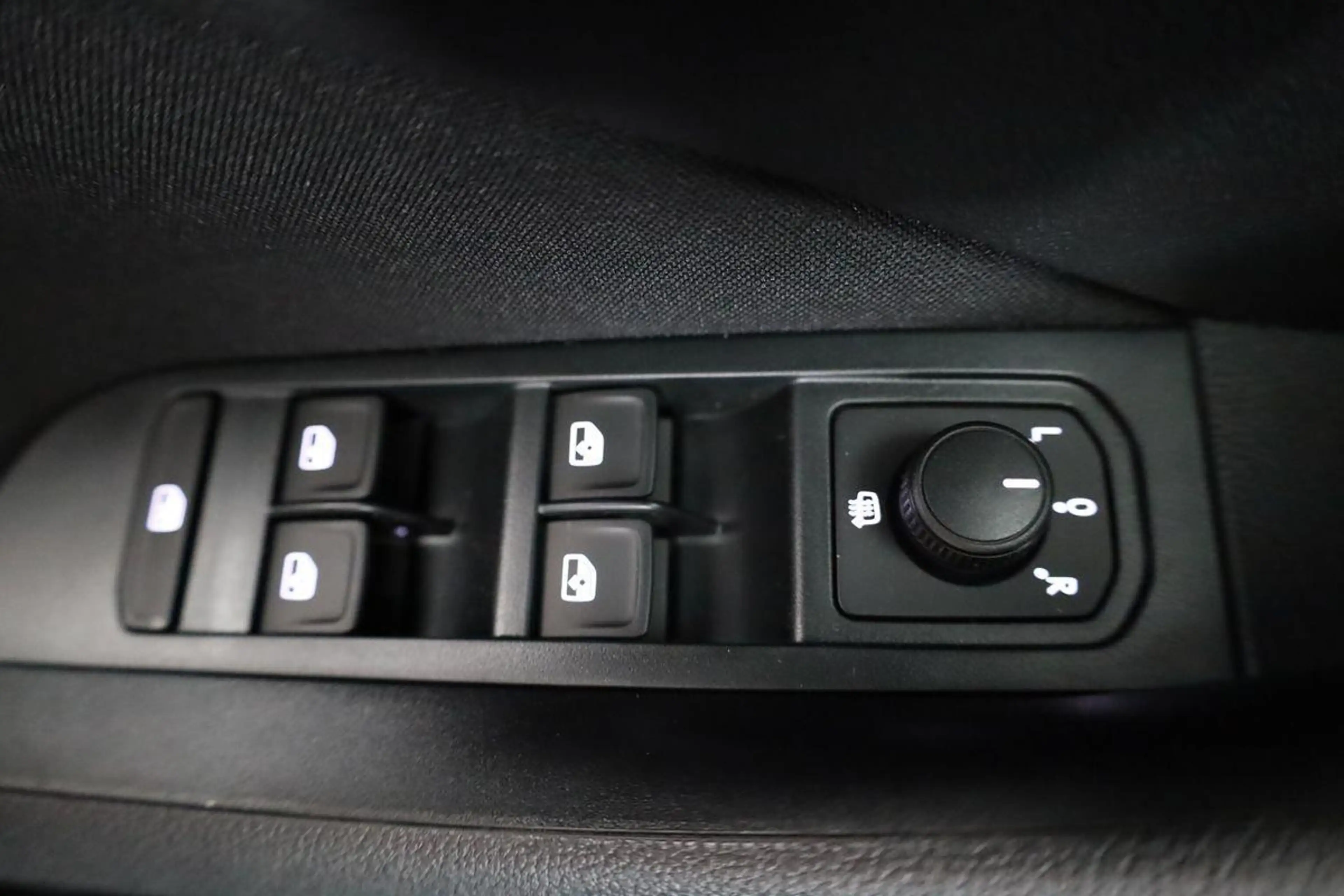 Skoda Kamiq Selection 1.0 TSI DSG Selection, AHK, LED, Kame... — photo 7