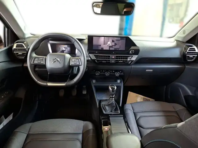 Citroen C4 view 5
