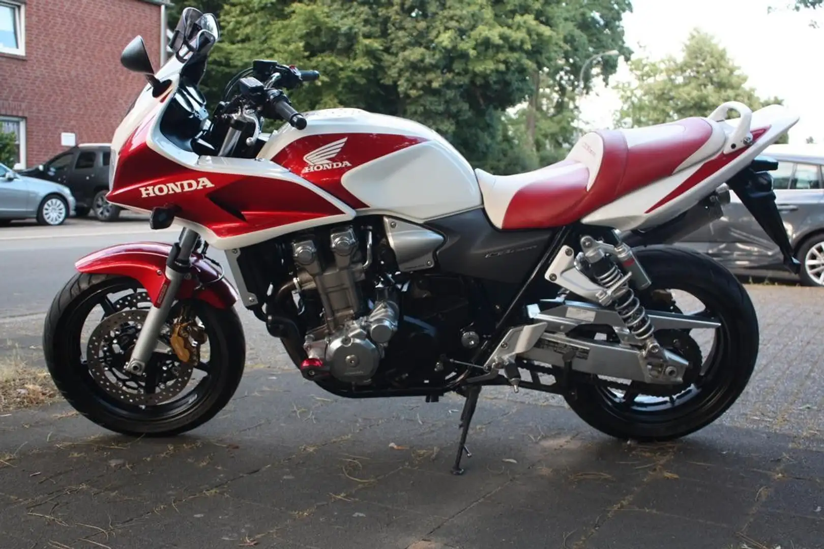Honda CB 1300 SA Bianco - 2