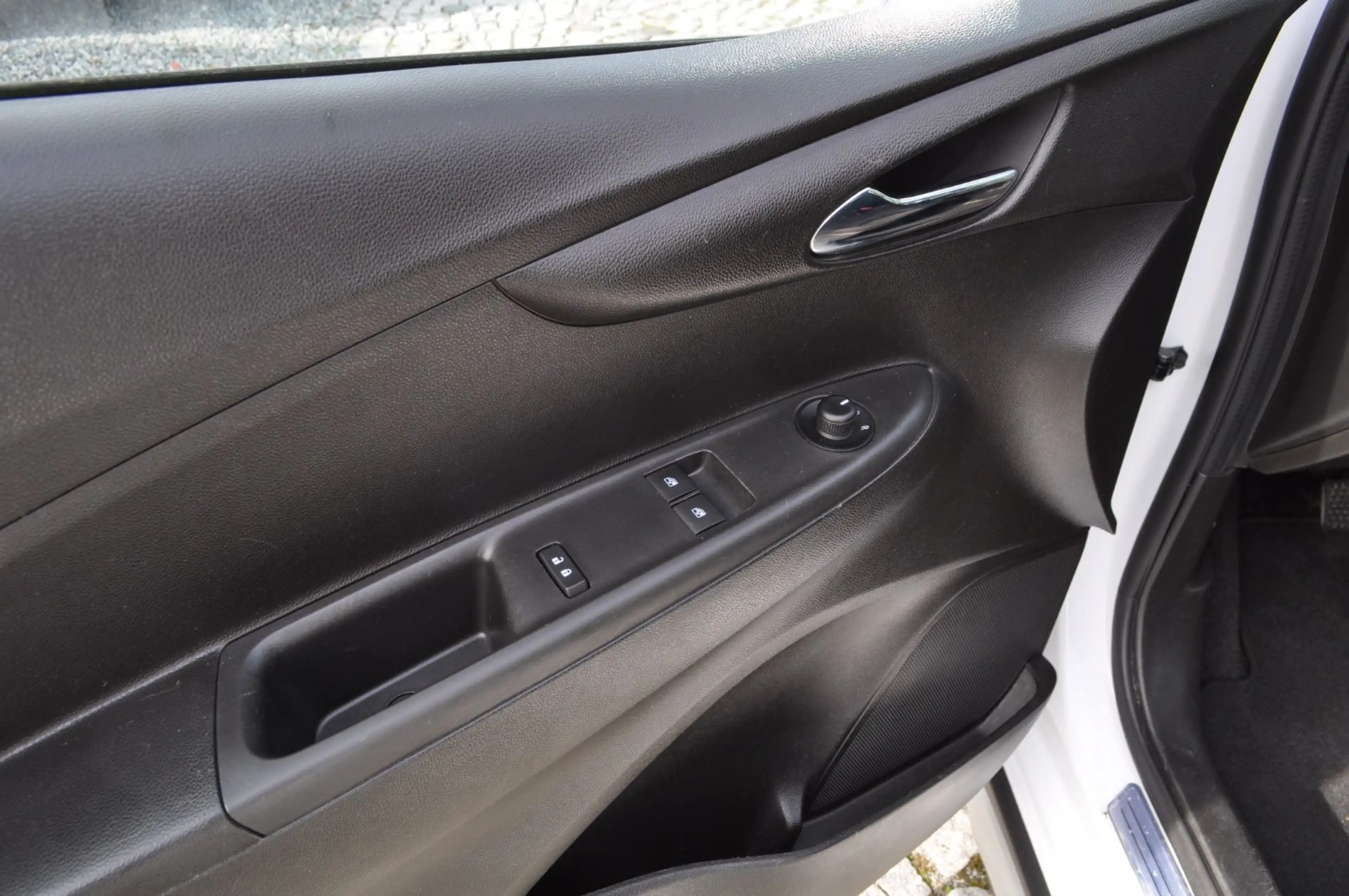 Opel Karl Rocks /PDC/S-HEIZUNG/TEMPOMAT — photo 14
