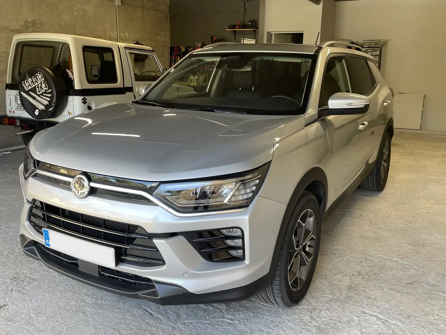SsangYong Korando Korando G15 Limited 4x2 Limited Plateado - 1