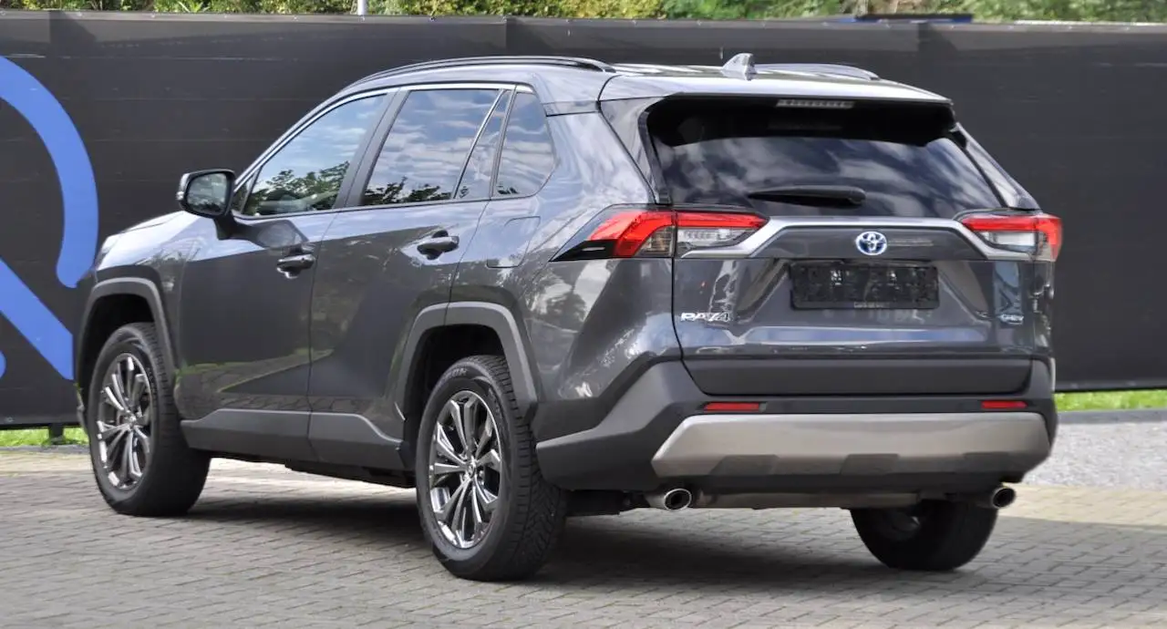 Toyota RAV4 HEV DYNAMIC PLUS VOL LEDER ZETEL- EN STUURVERWARMING CAMERA APPLE CARPLAY — 3/13