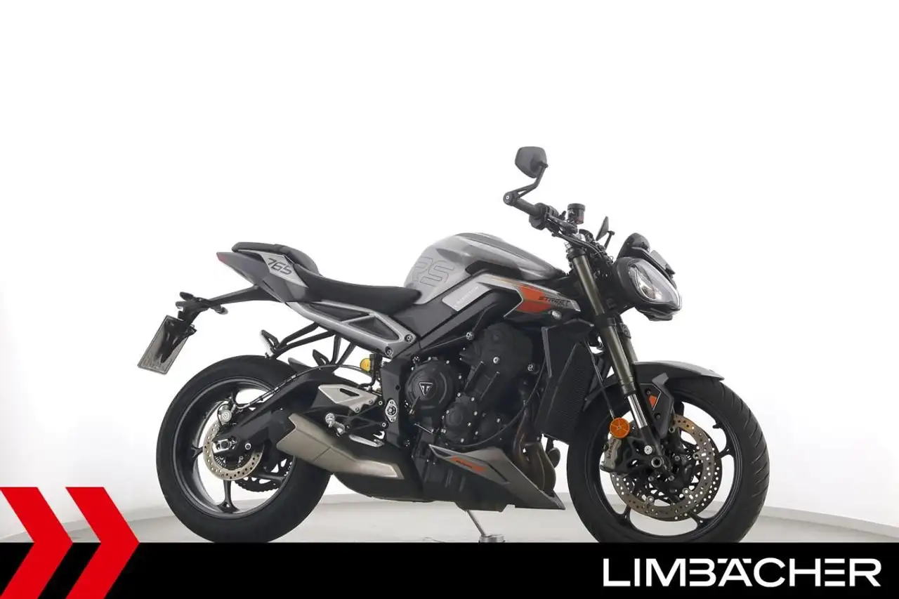 Triumph Street Triple 765