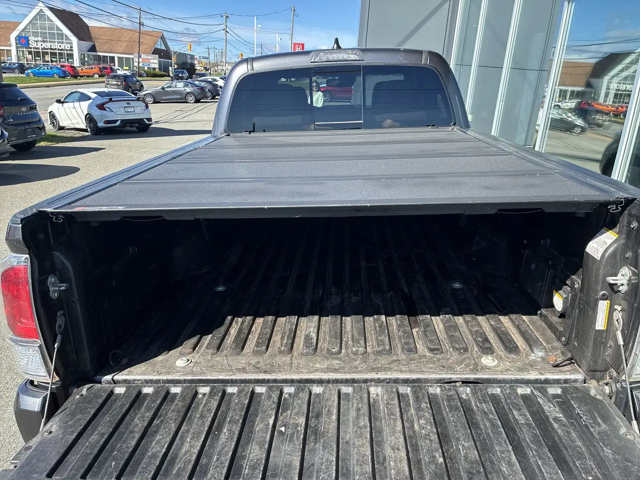 Toyota Tacoma снимка Toyota Tacoma