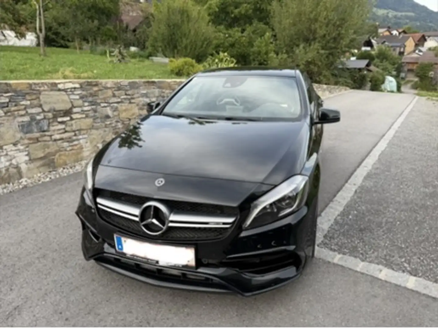 Mercedes-Benz A 45 AMG Mercedes-AMG A 45 4MATIC Aut. Schwarz - 2