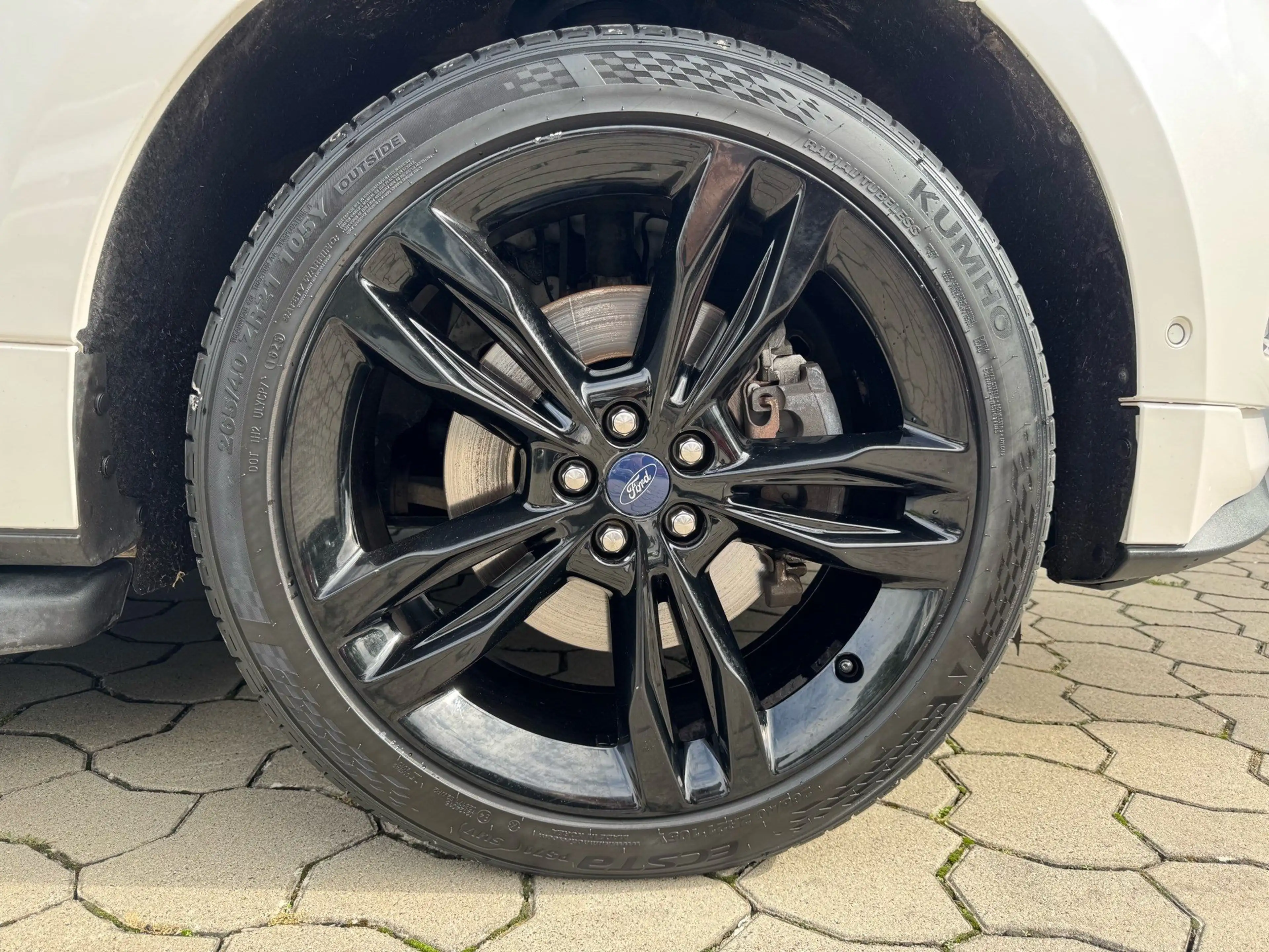 Ford Edge 2.0 ST-Line 4x4*AHK*Pano*ACC*Matrix* — photo 8
